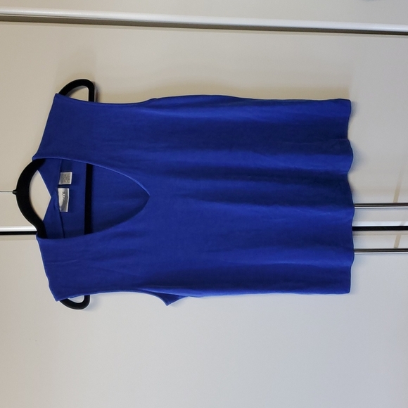 Chico's Tops - Chico's travelers tank top